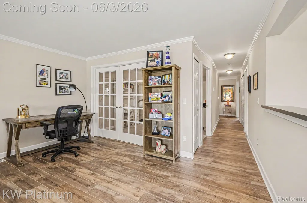 37860 Jefferson Avenue Harrison Charter Township MI 48045