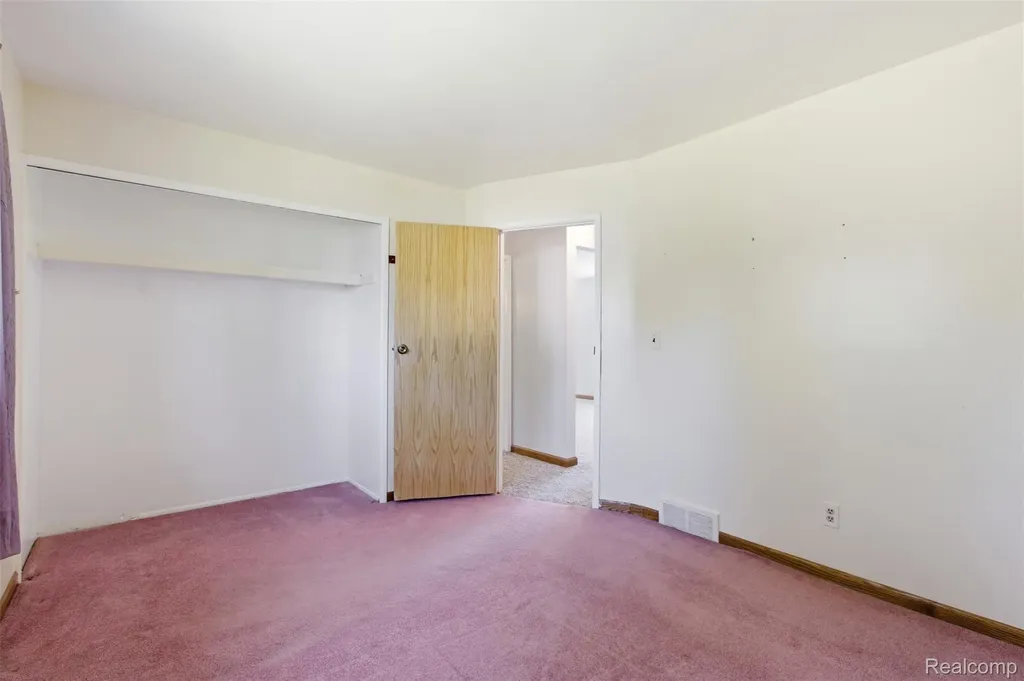 38774 Covington Drive Sterling Heights City MI 48312