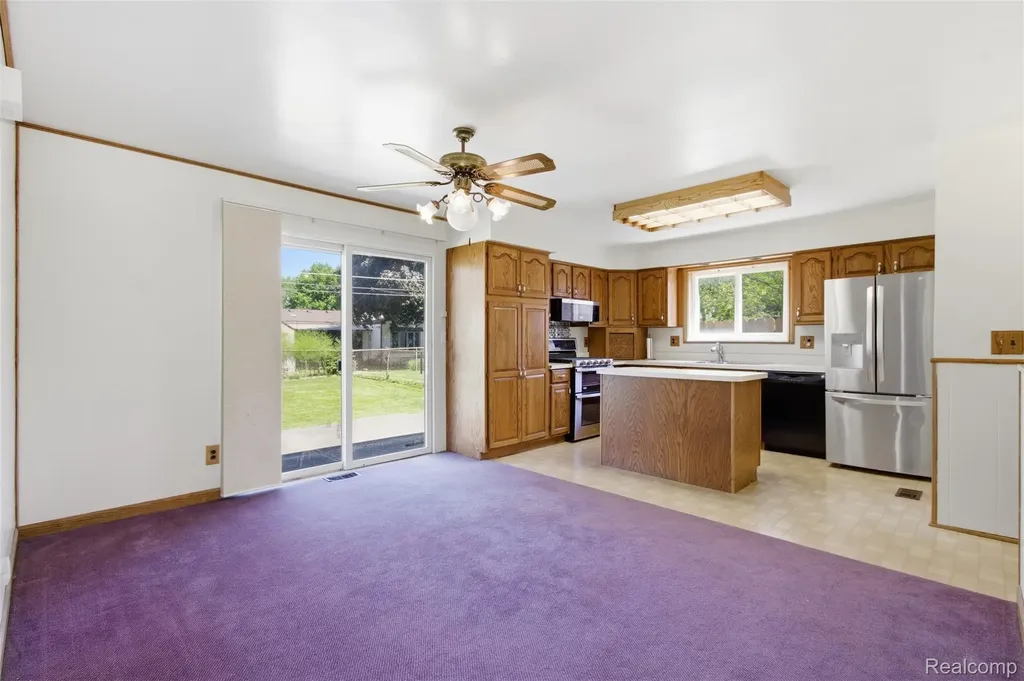 38774 Covington Drive Sterling Heights City MI 48312