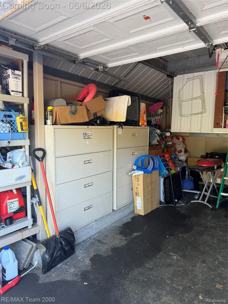 37522 Jefferson Avenue Harrison Charter Township MI 48045
