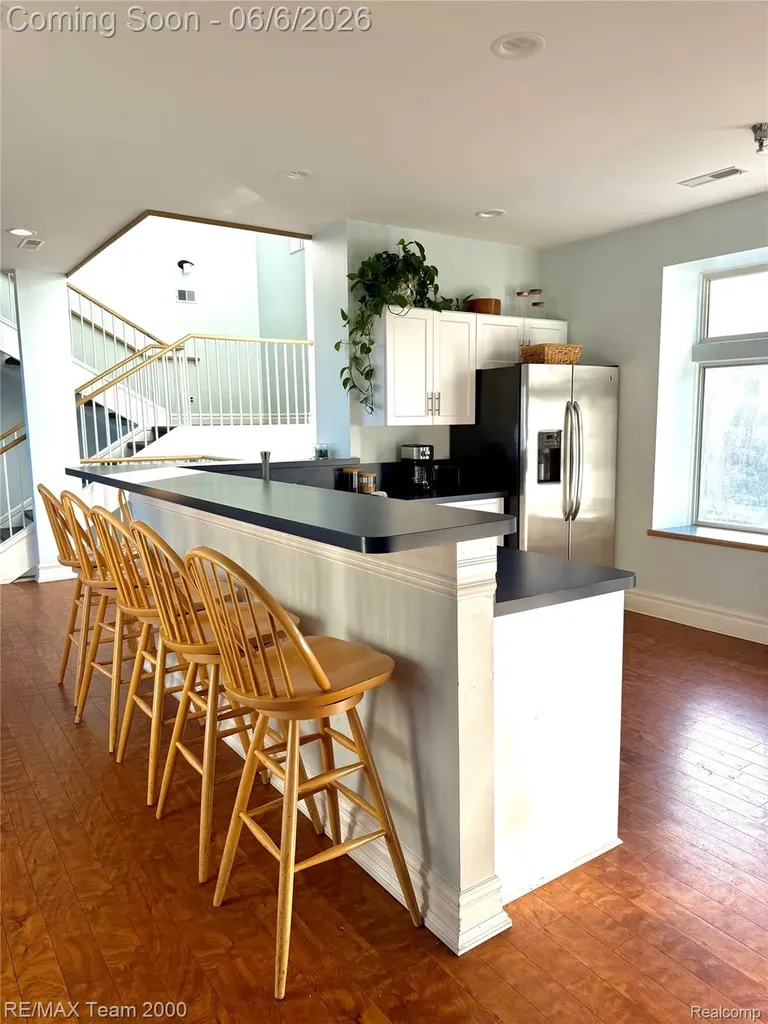 37522 Jefferson Avenue Harrison Charter Township MI 48045