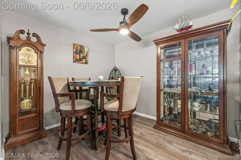 37522 Jefferson Avenue Harrison Charter Township MI 48045