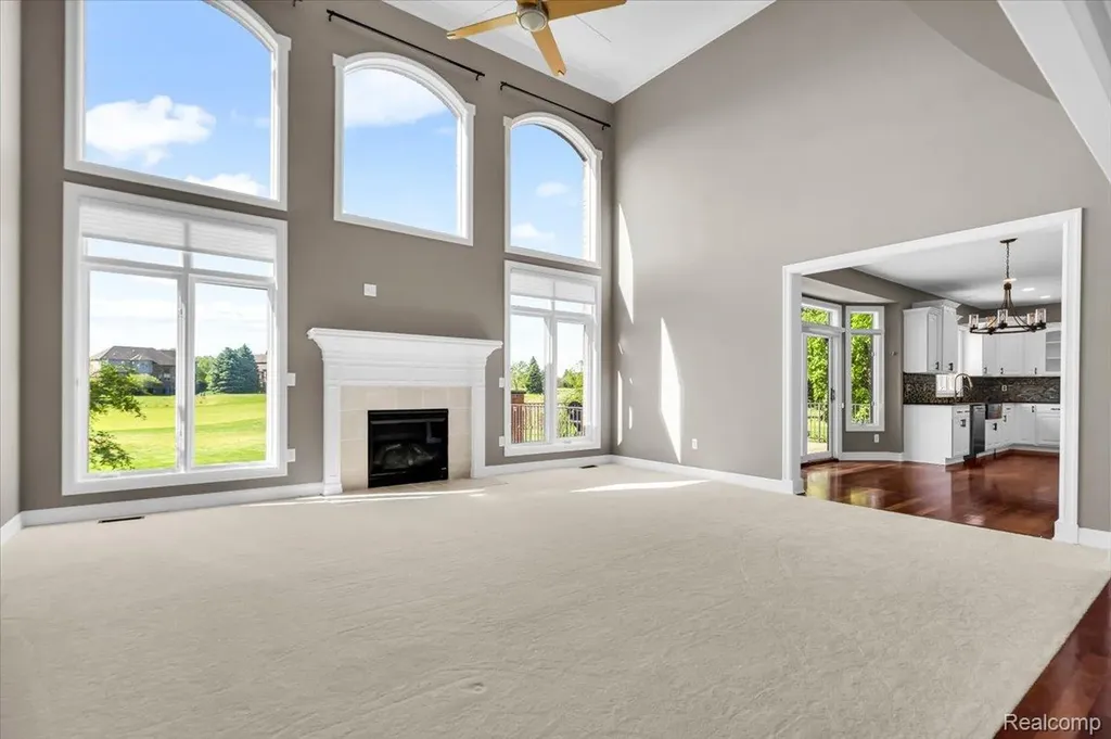 2424 Pebble Beach Drive Oakland Charter Township MI 48363