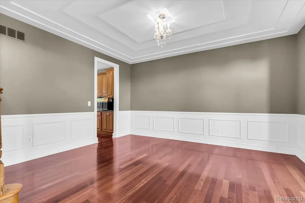 2424 Pebble Beach Drive Oakland Charter Township MI 48363