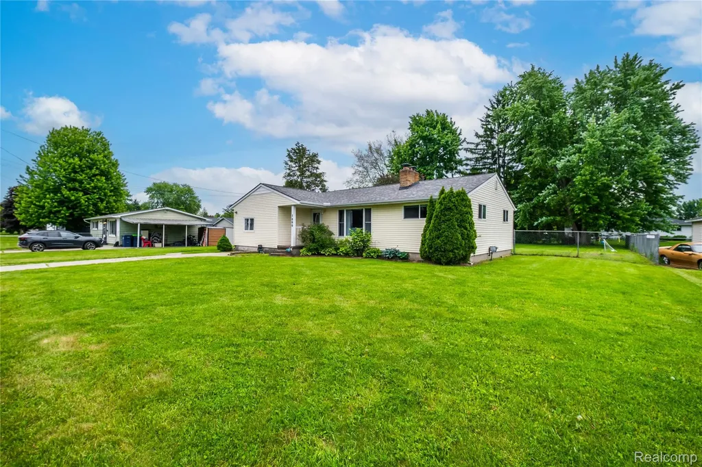 7800 Maple Street Birch Run Village MI 48415