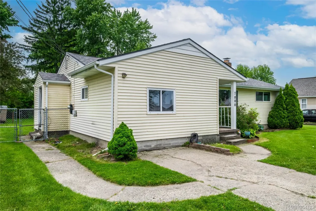 7800 Maple Street Birch Run Village MI 48415