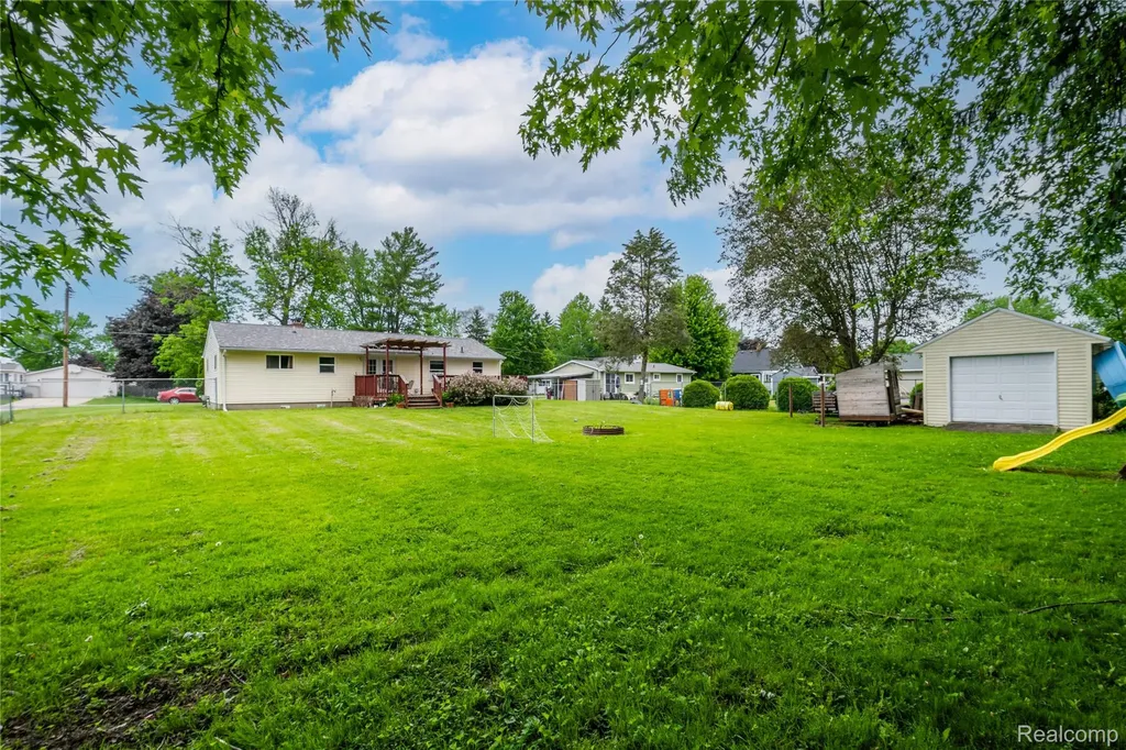 7800 Maple Street Birch Run Village MI 48415