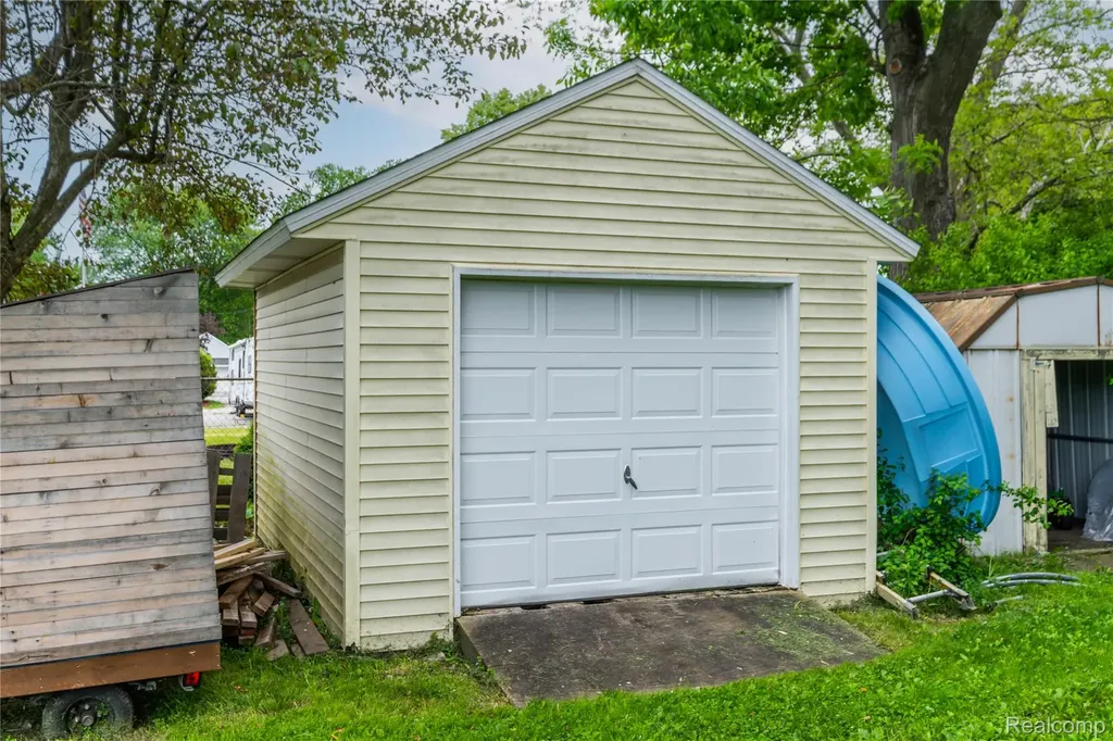 7800 Maple Street Birch Run Village MI 48415