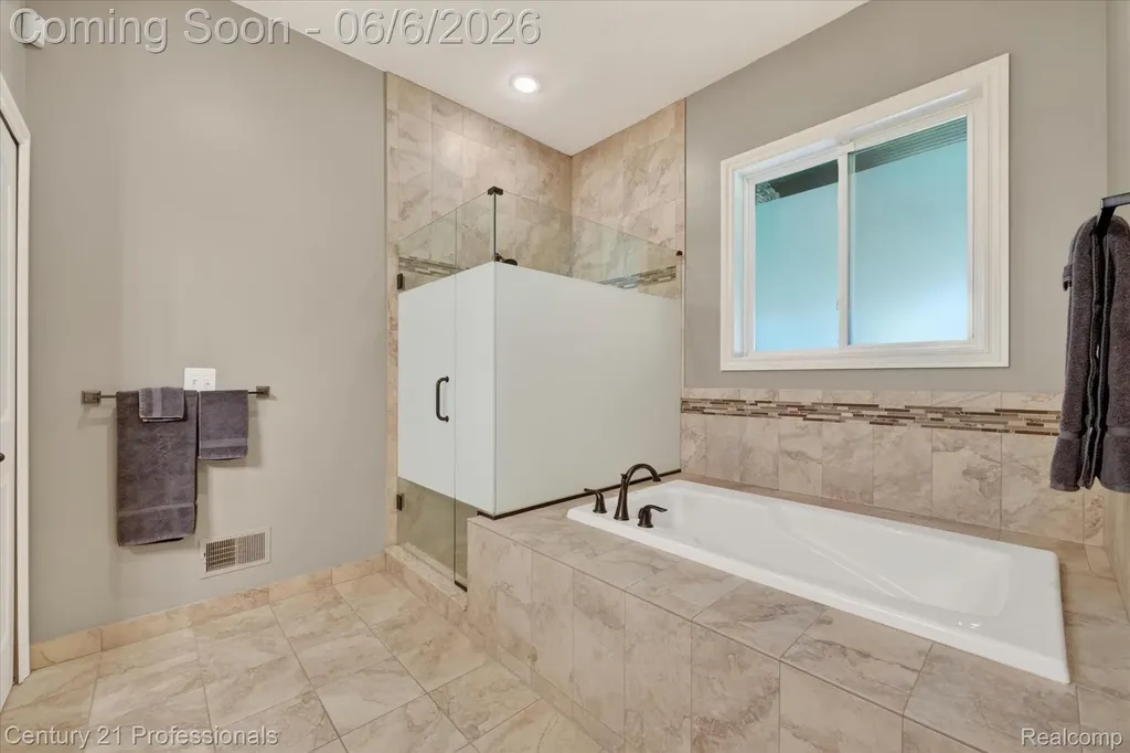 2212 Heidi Drive Addison Township MI 48370