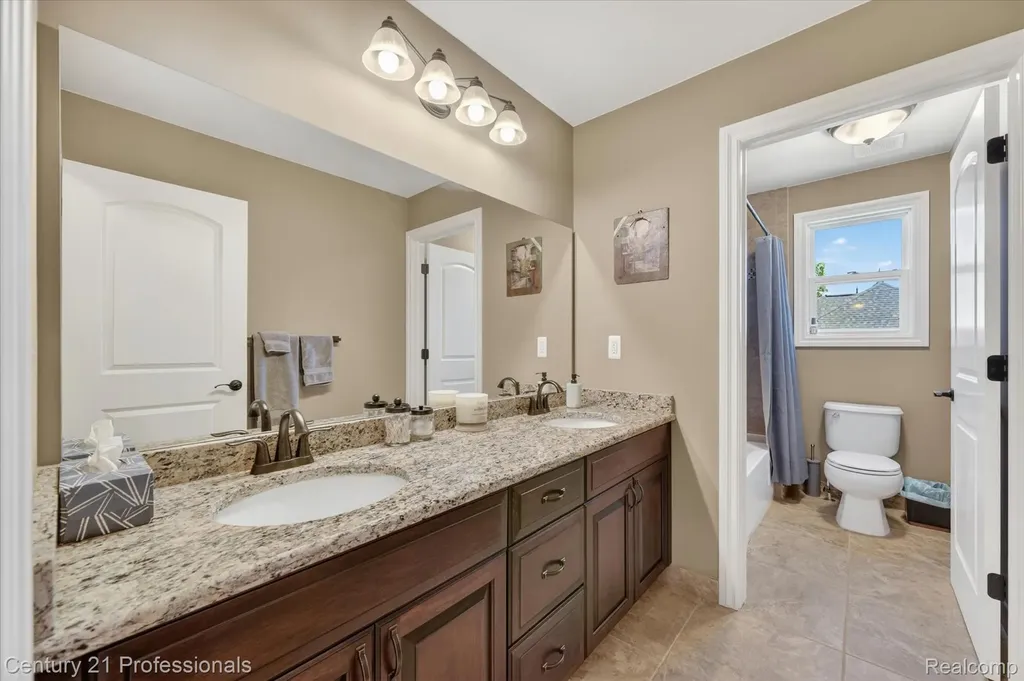 2212 Heidi Drive Addison Township MI 48370