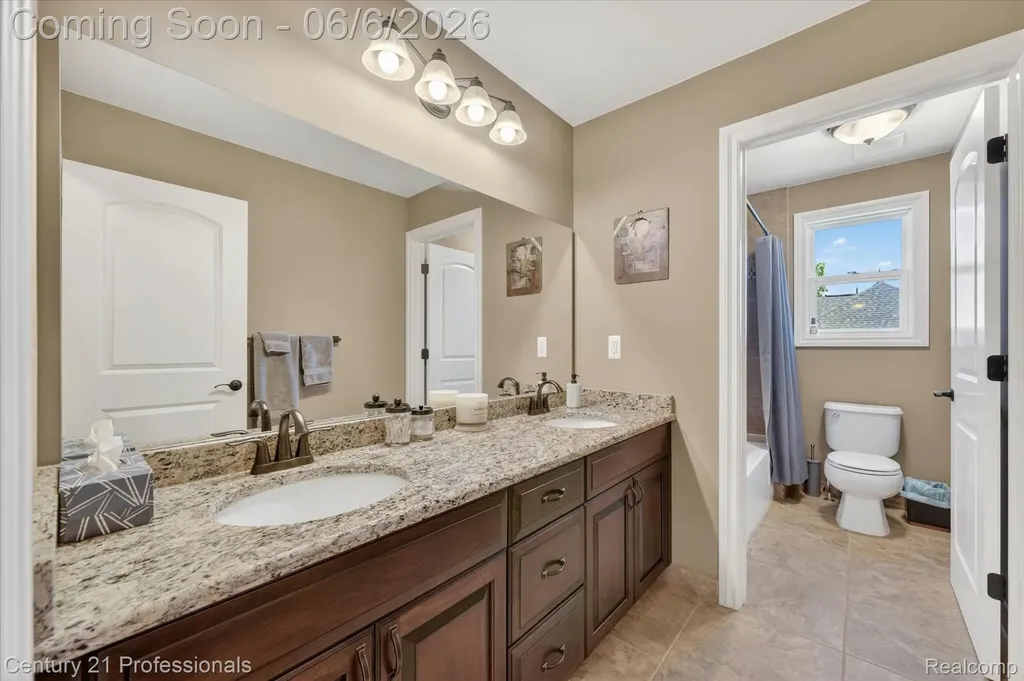 2212 Heidi Drive Addison Township MI 48370