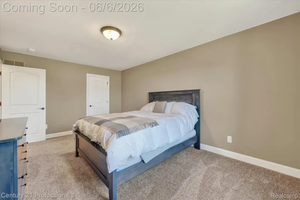 2212 Heidi Drive Addison Township MI 48370