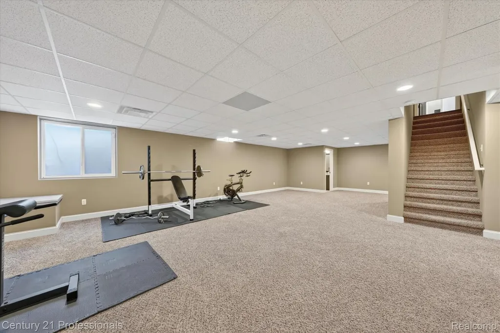 2212 Heidi Drive Addison Township MI 48370