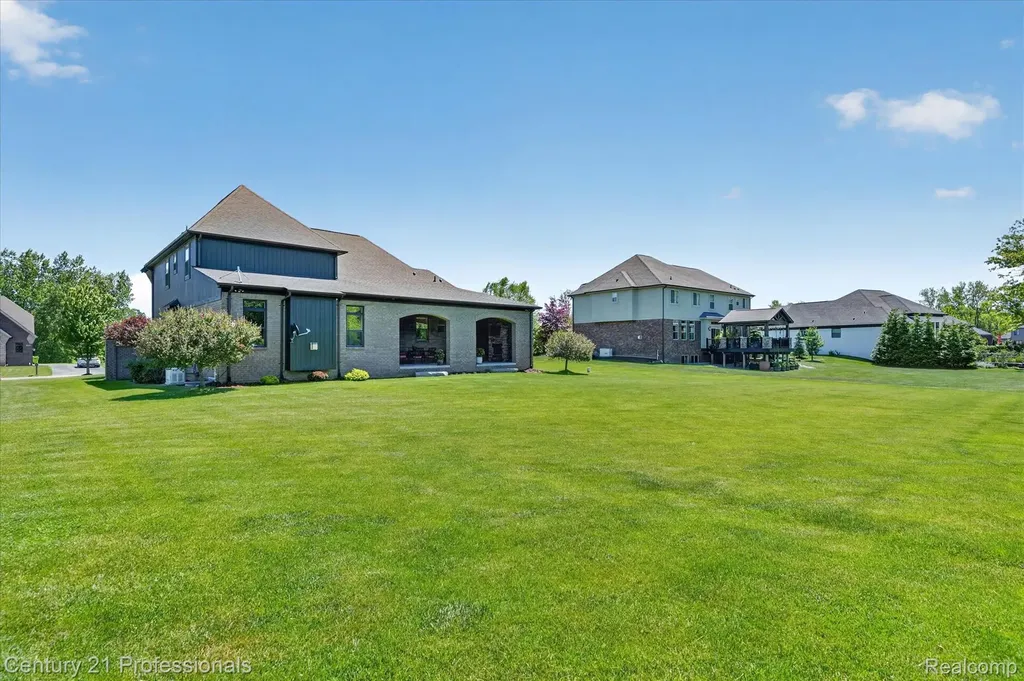2212 Heidi Drive Addison Township MI 48370