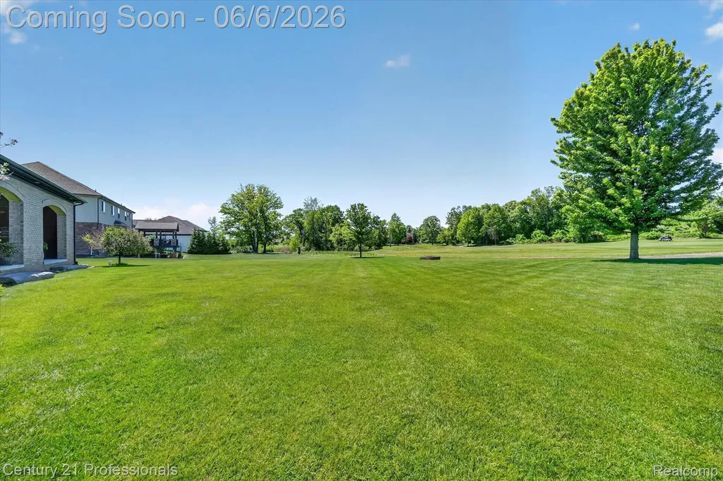 2212 Heidi Drive Addison Township MI 48370