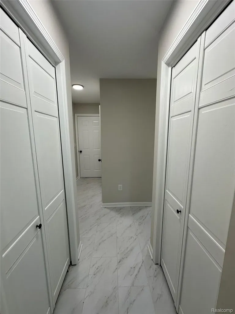 4233 State Road Fort Gratiot Charter Township MI 48059