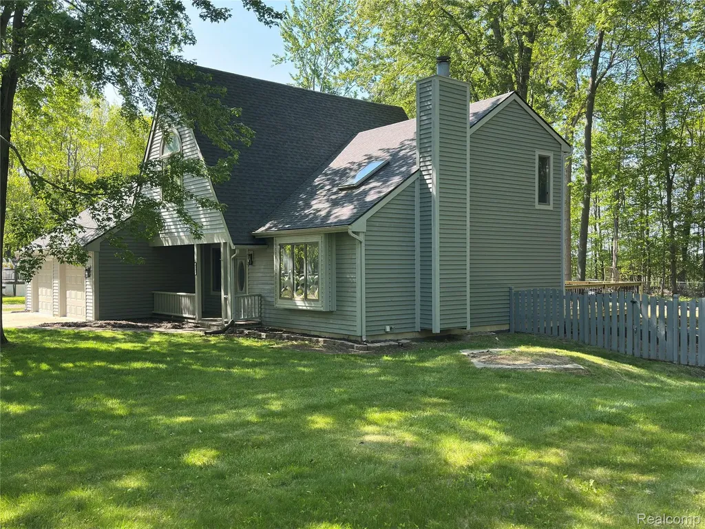 4233 State Road Fort Gratiot Charter Township MI 48059