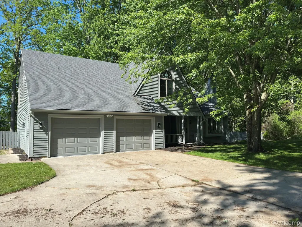 4233 State Road Fort Gratiot Charter Township MI 48059