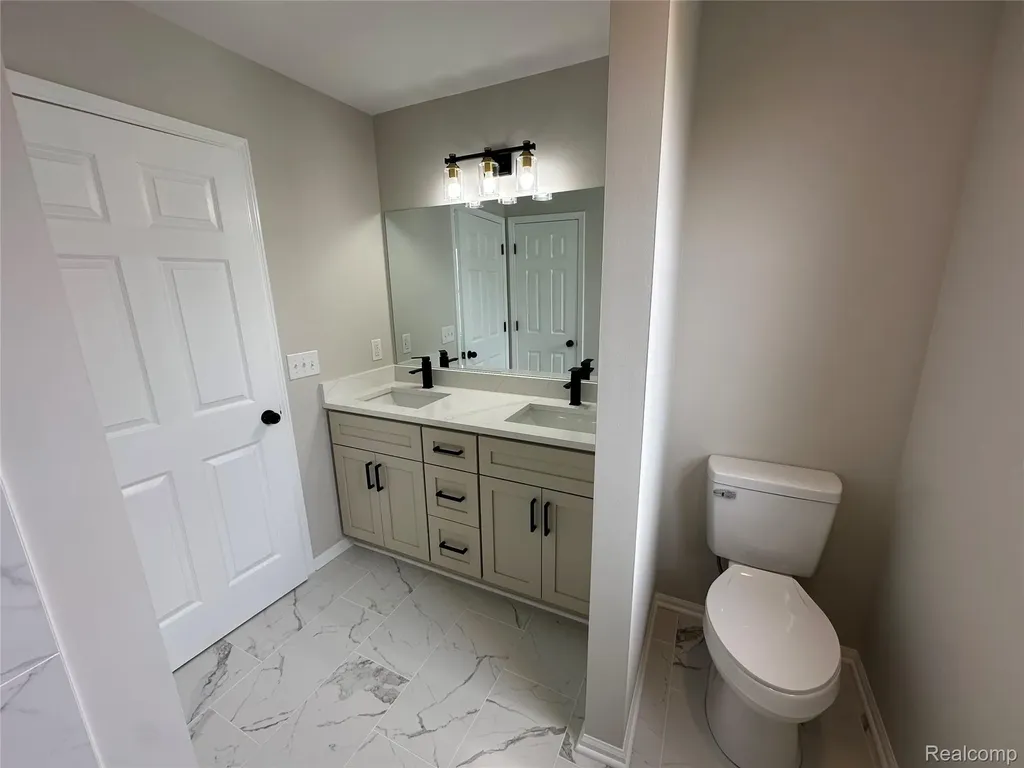 56602 Winding Creek Drive Macomb Township MI 48042