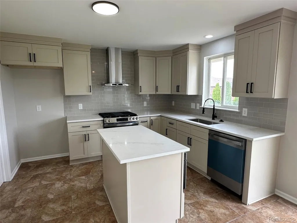 56602 Winding Creek Drive Macomb Township MI 48042