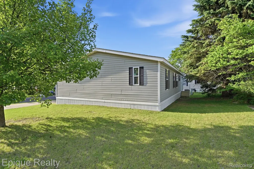 1908 Abels Street Milford Charter Township MI 48381