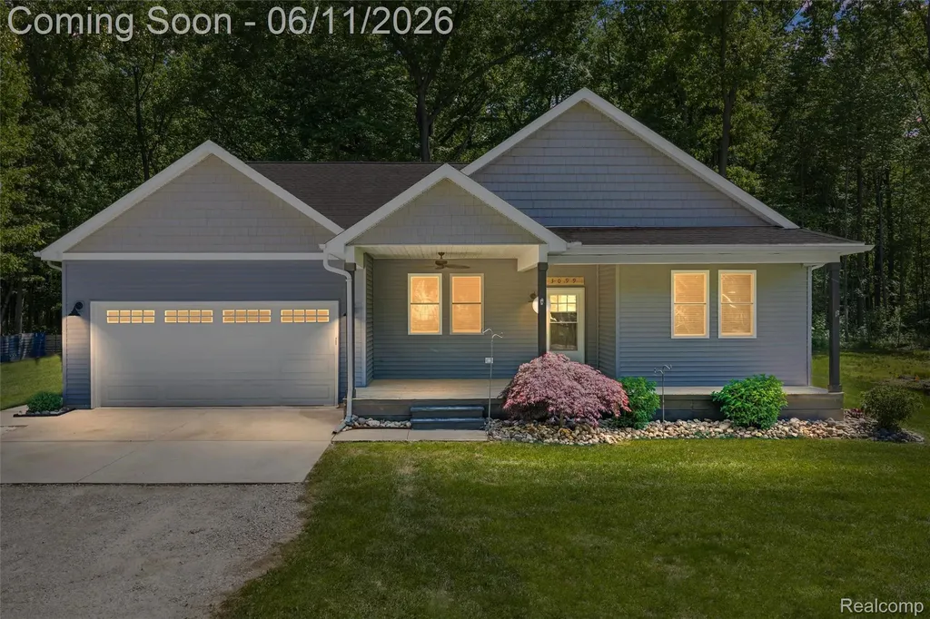 3099 Fruit Street Clay Township MI 48001