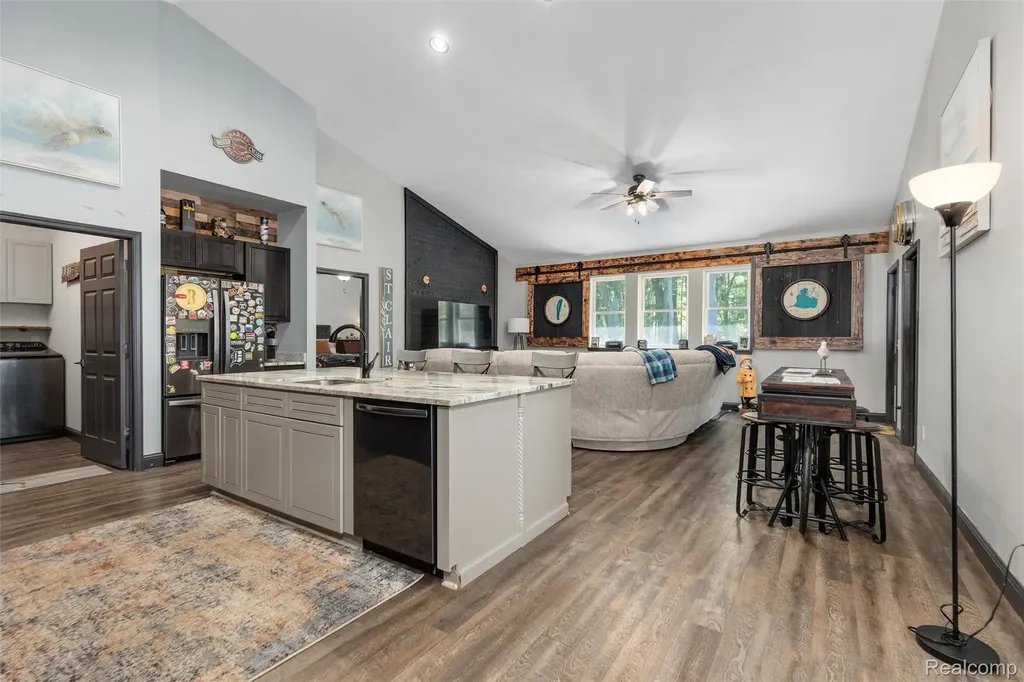 3099 Fruit Street Clay Township MI 48001