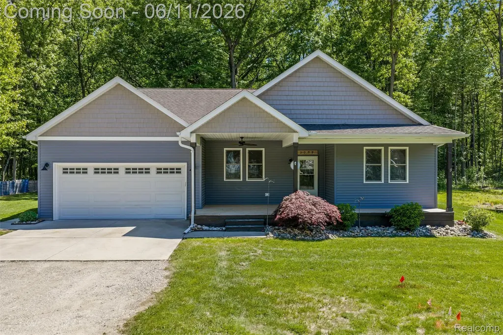 3099 Fruit Street Clay Township MI 48001