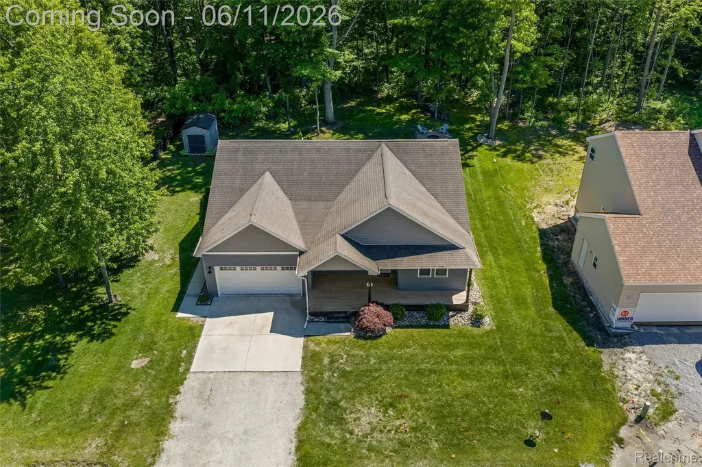 3099 Fruit Street Clay Township MI 48001