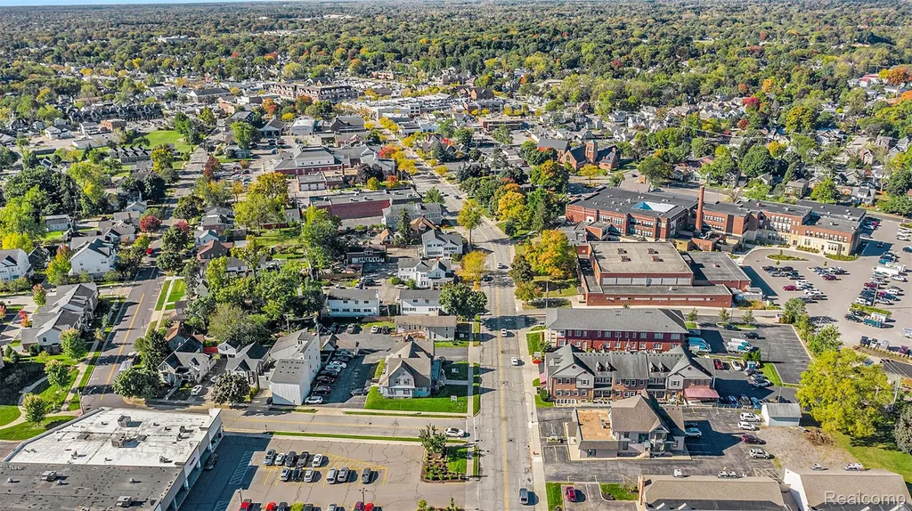 217-231 N Main Street Plymouth City MI 48170