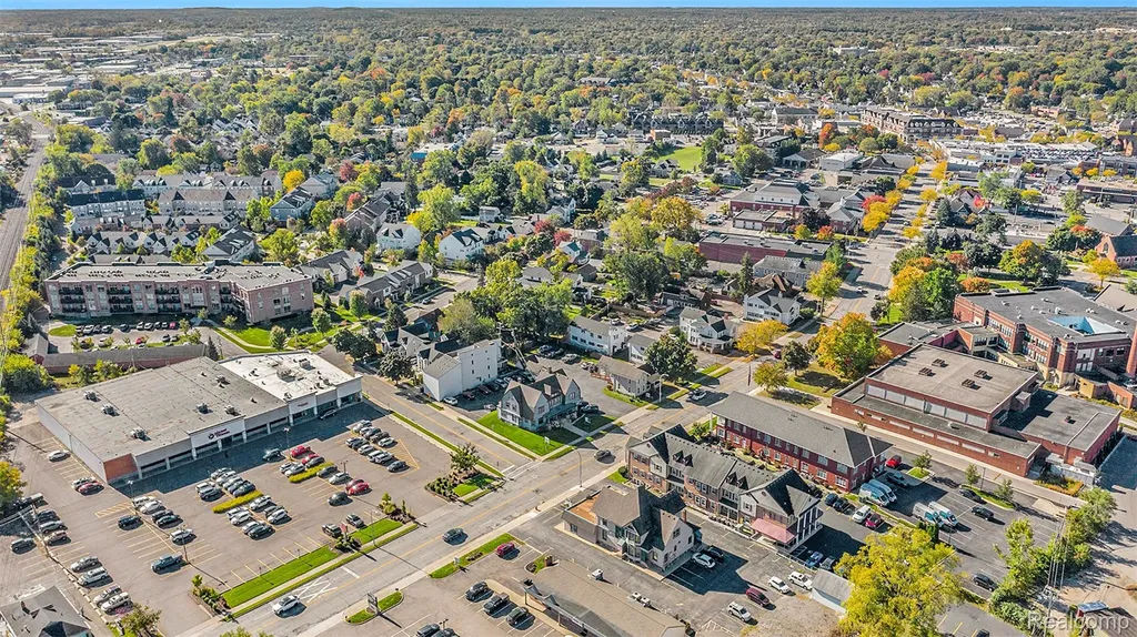 217-231 N Main Street Plymouth City MI 48170