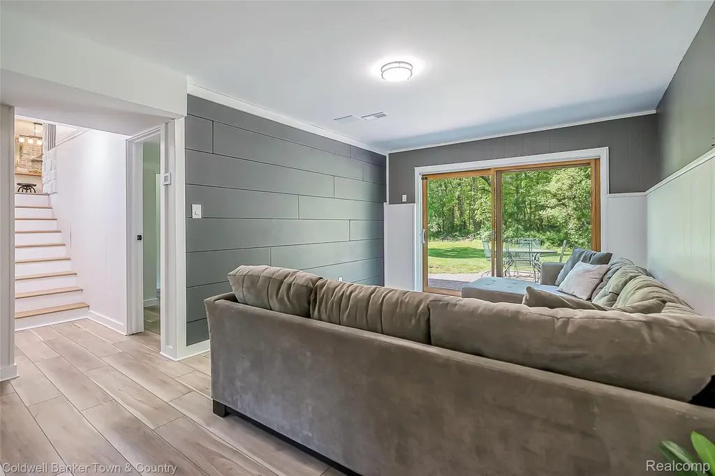 4225 N Tipsico Lake Road Hartland Township MI 48353