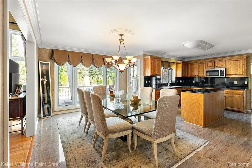 13150 Rhea Court Shelby Charter Township MI 48315