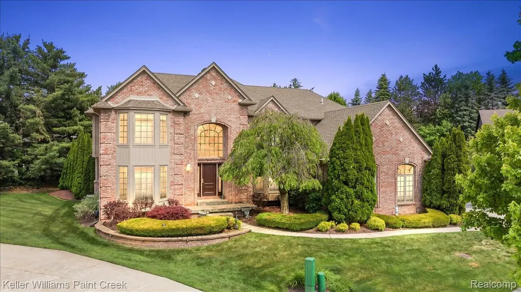 13150 Rhea Court Shelby Charter Township MI 48315