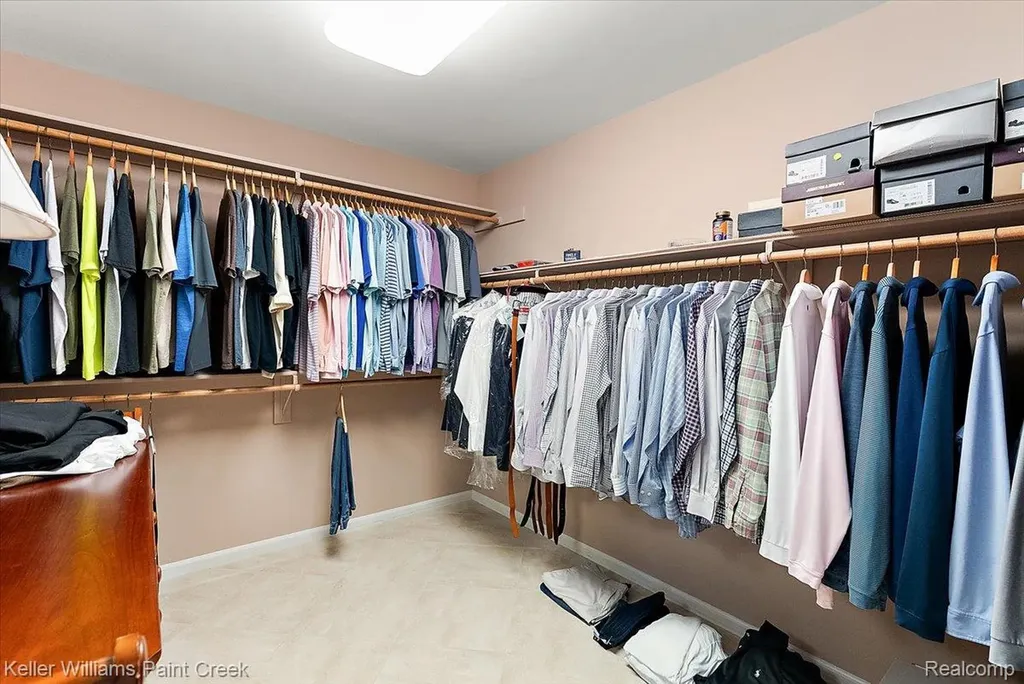 13150 Rhea Court Shelby Charter Township MI 48315