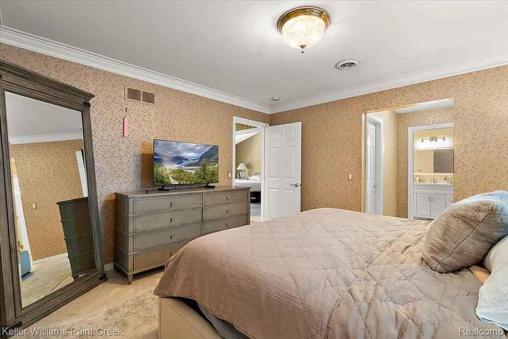 13150 Rhea Court Shelby Charter Township MI 48315