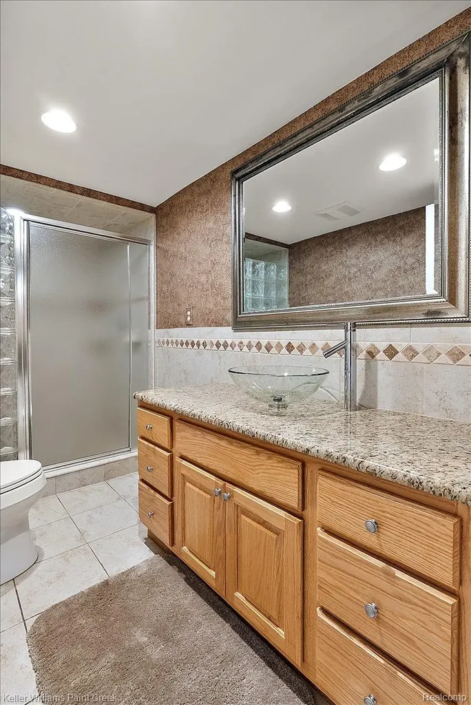 13150 Rhea Court Shelby Charter Township MI 48315