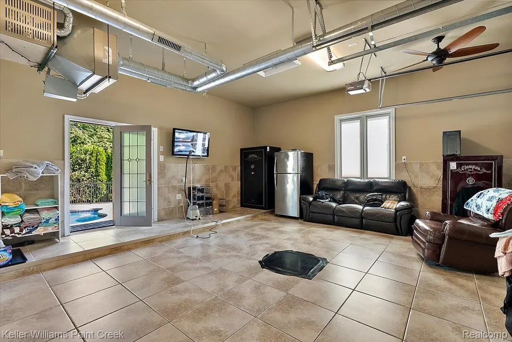 13150 Rhea Court Shelby Charter Township MI 48315