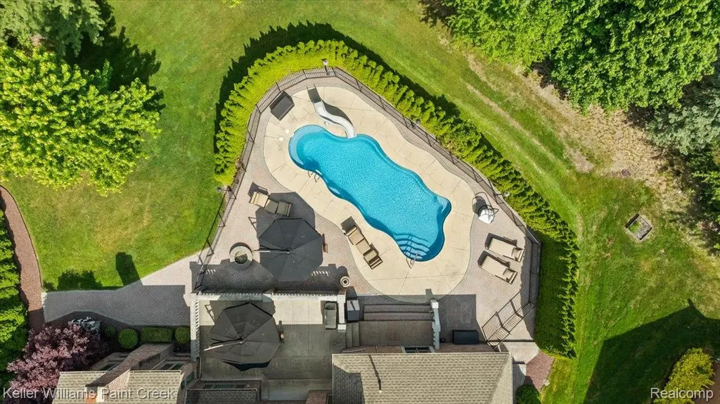 13150 Rhea Court Shelby Charter Township MI 48315