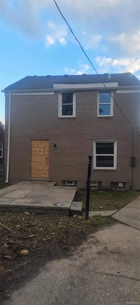 14481 Maddelein Street Detroit City MI 48205