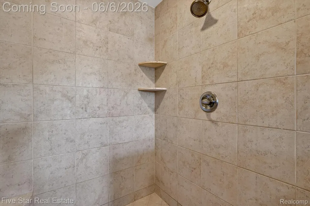 3130 Katie Lane Highland Charter Township MI 48380