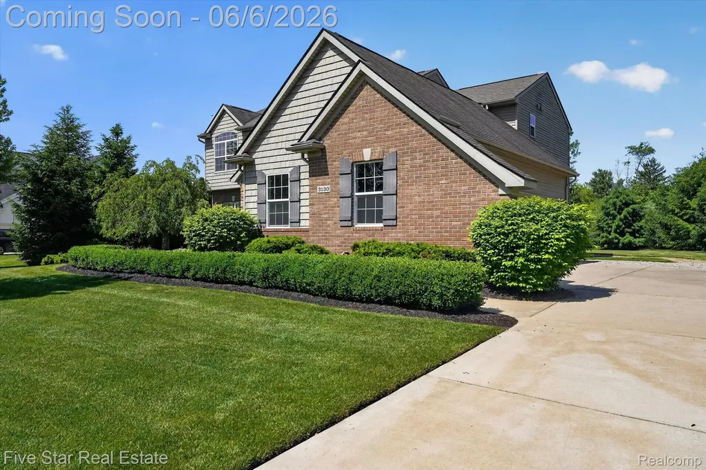 3130 Katie Lane Highland Charter Township MI 48380