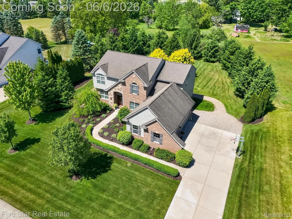 3130 Katie Lane Highland Charter Township MI 48380