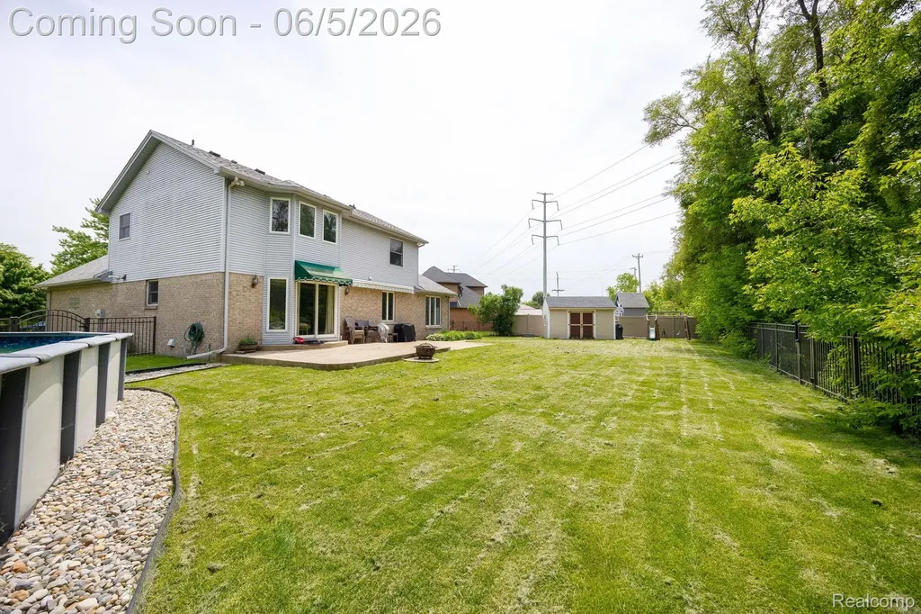 932 River Court Wyandotte City MI 48192