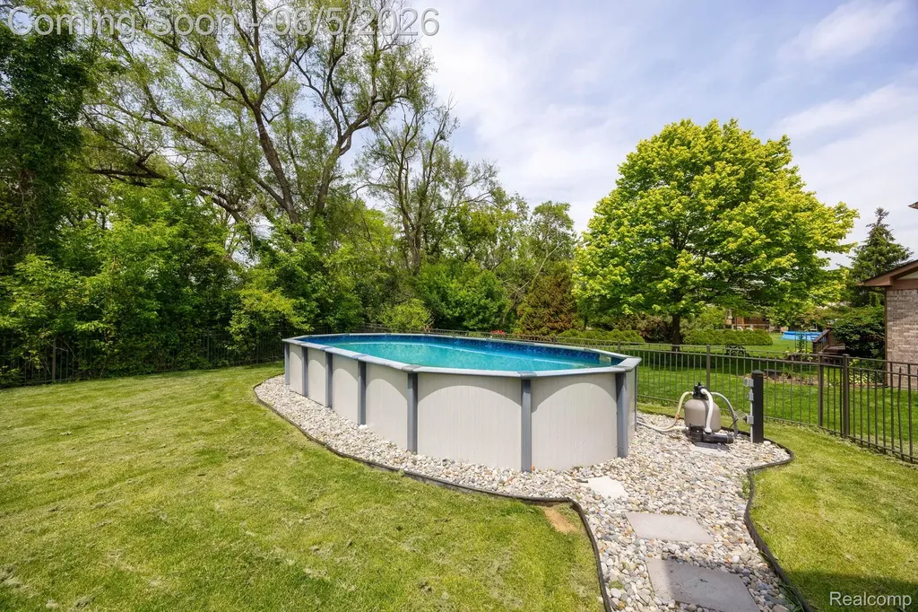 932 River Court Wyandotte City MI 48192