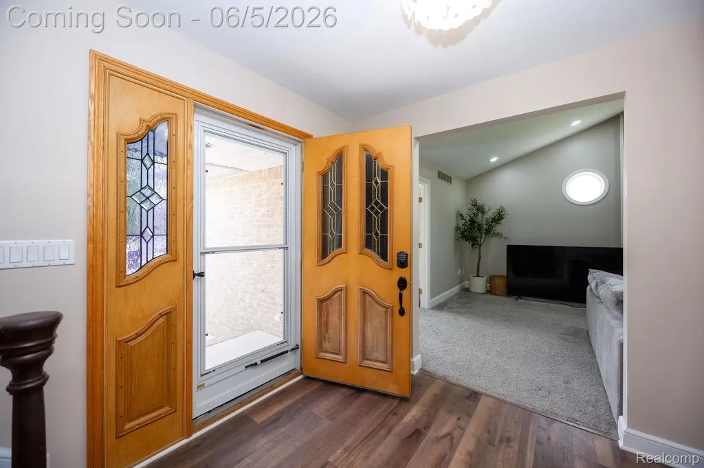 932 River Court Wyandotte City MI 48192