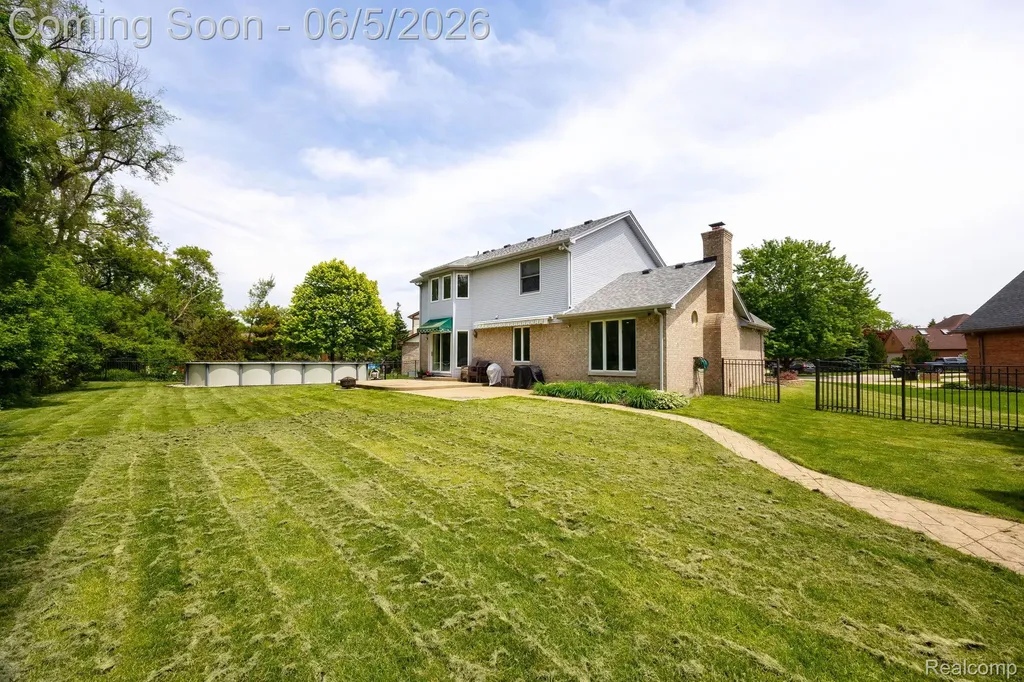 932 River Court Wyandotte City MI 48192