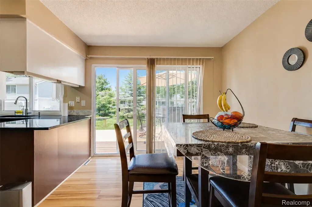 22733 Cranbrooke Drive Novi City MI 48375