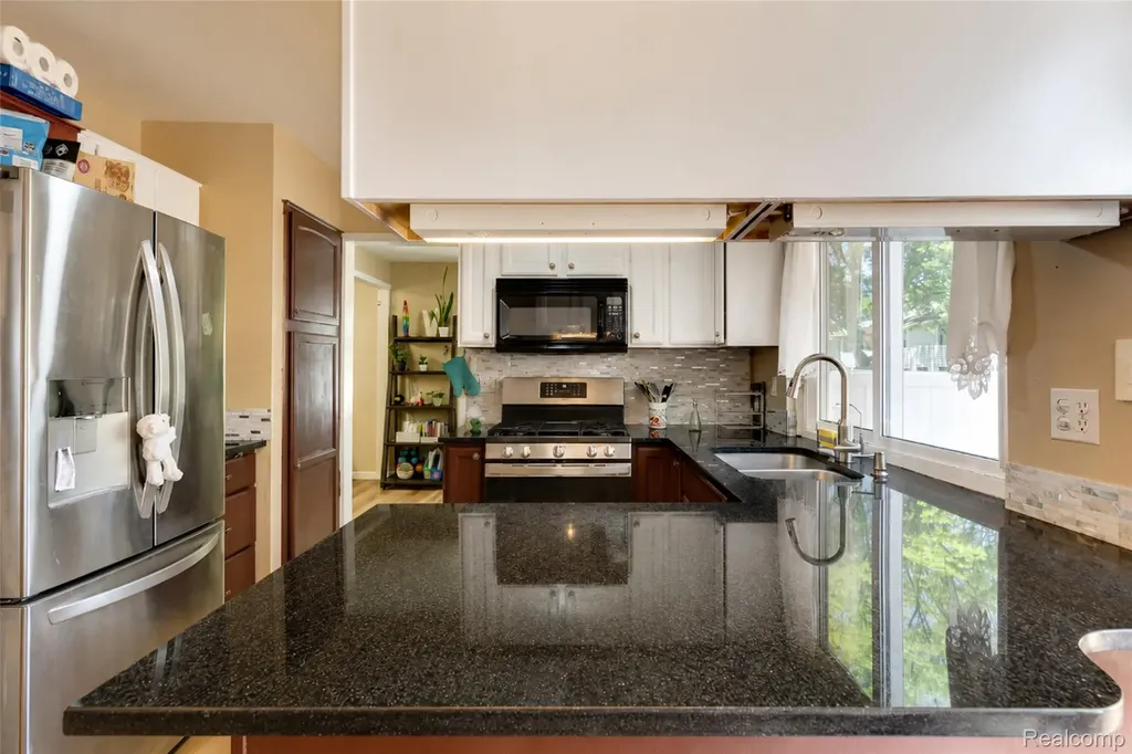 22733 Cranbrooke Drive Novi City MI 48375