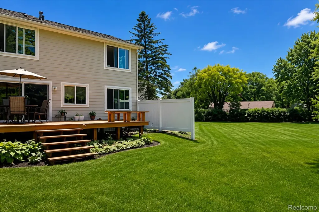 22733 Cranbrooke Drive Novi City MI 48375